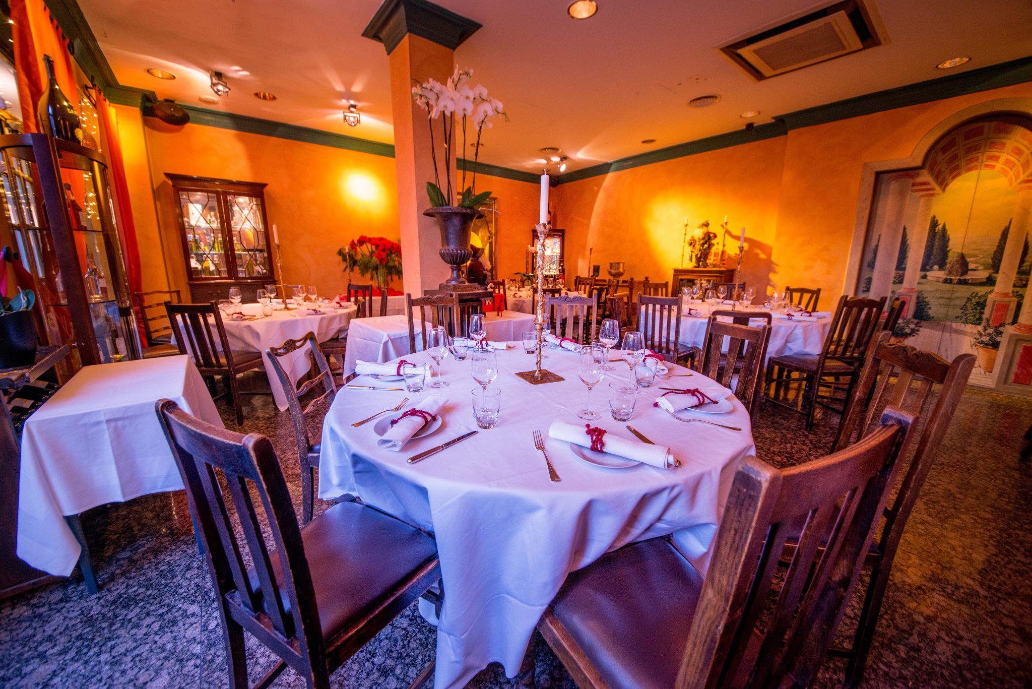 Gedeckte Tische - La Vita